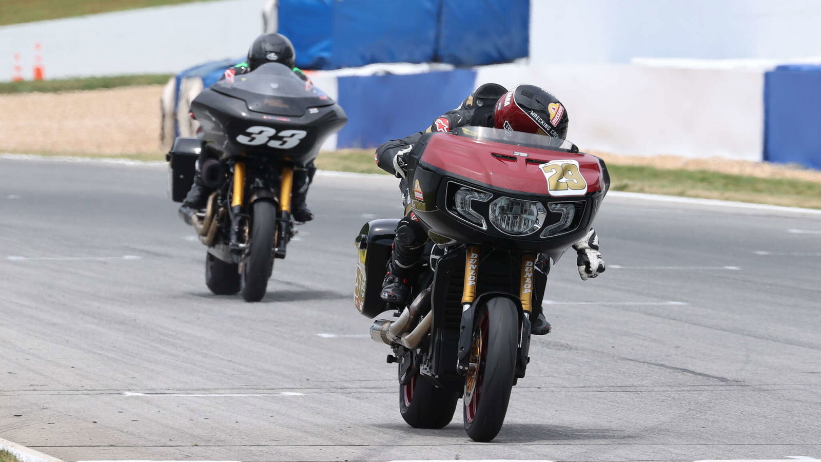 King of the Baggers - Harley vs Indian