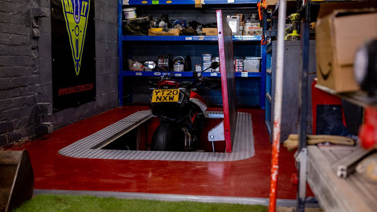 Bault-Bike-Vault-