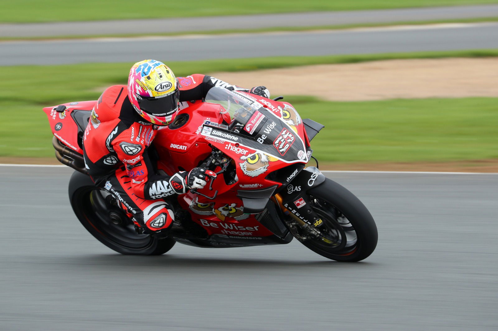 Brookes wins 8 lap sprint, Redding penalised from 2nd to 22nd