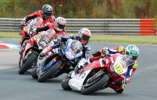 Start of BSB Race [credit: Ian Hopgood Photography]