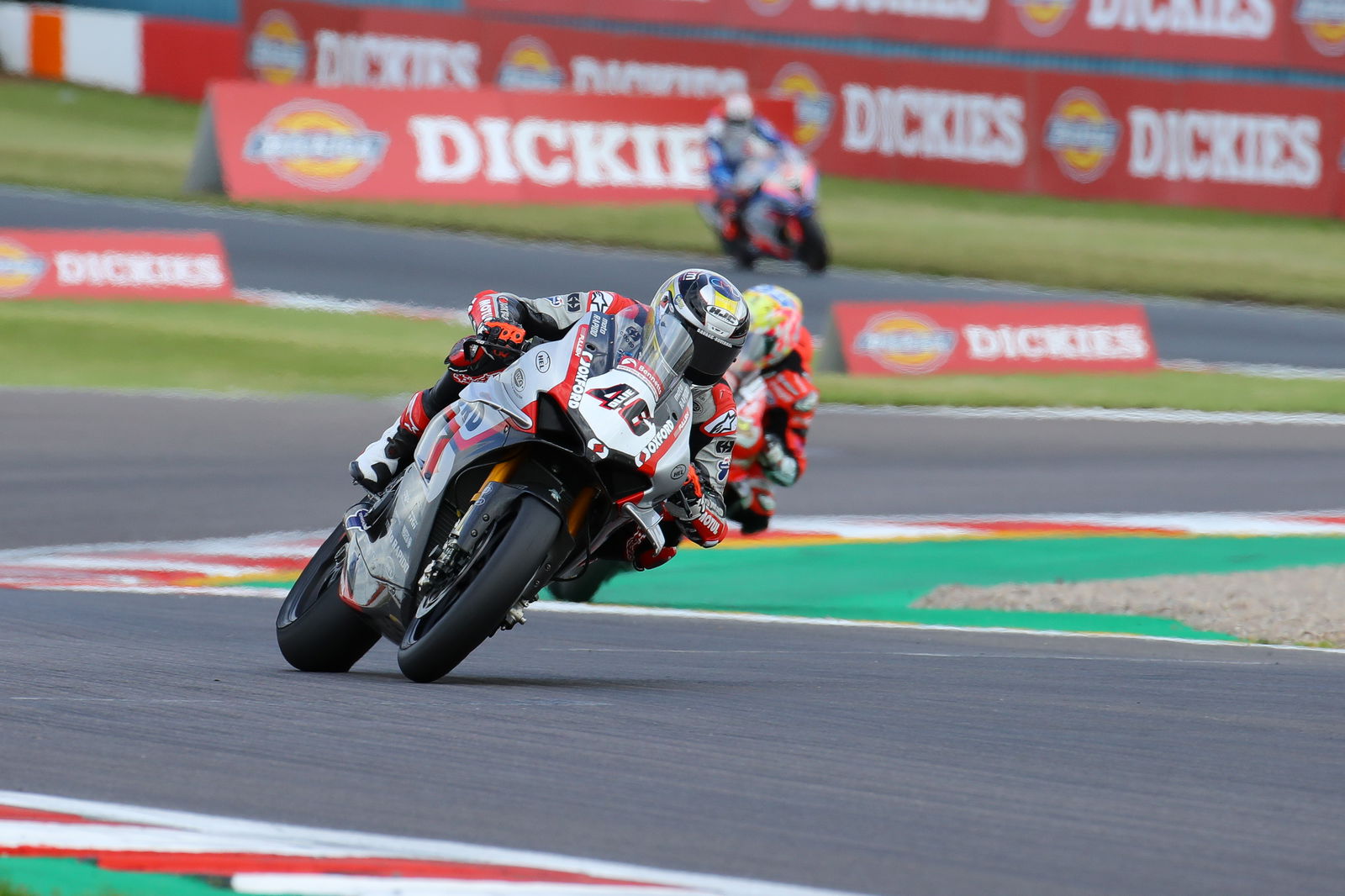 Podium treble fires Fores, Honda into Title Showdown contention