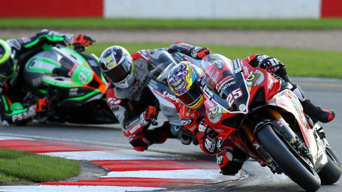 Scott Redding, Start - PBM Ducati [credit: Ian Hopgood Photography]