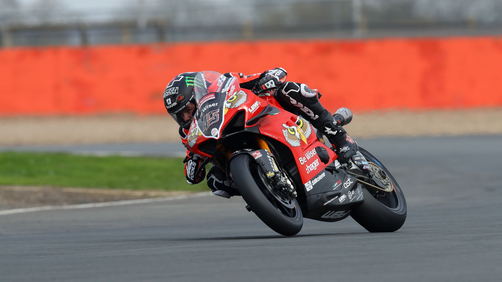 ‘Adrenaline junkie’ Redding rushes to front row for BSB debut
