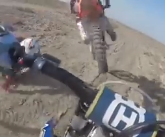 Watch: Awesome HD enduro race