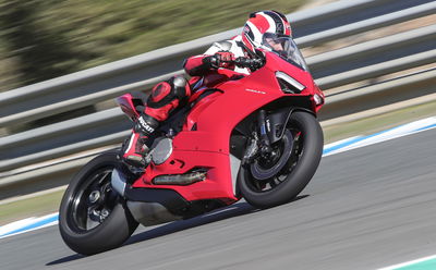 Ducati Panigale V2