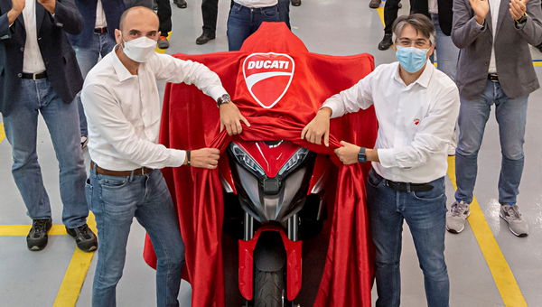 Ducati Multistrada V4 2021