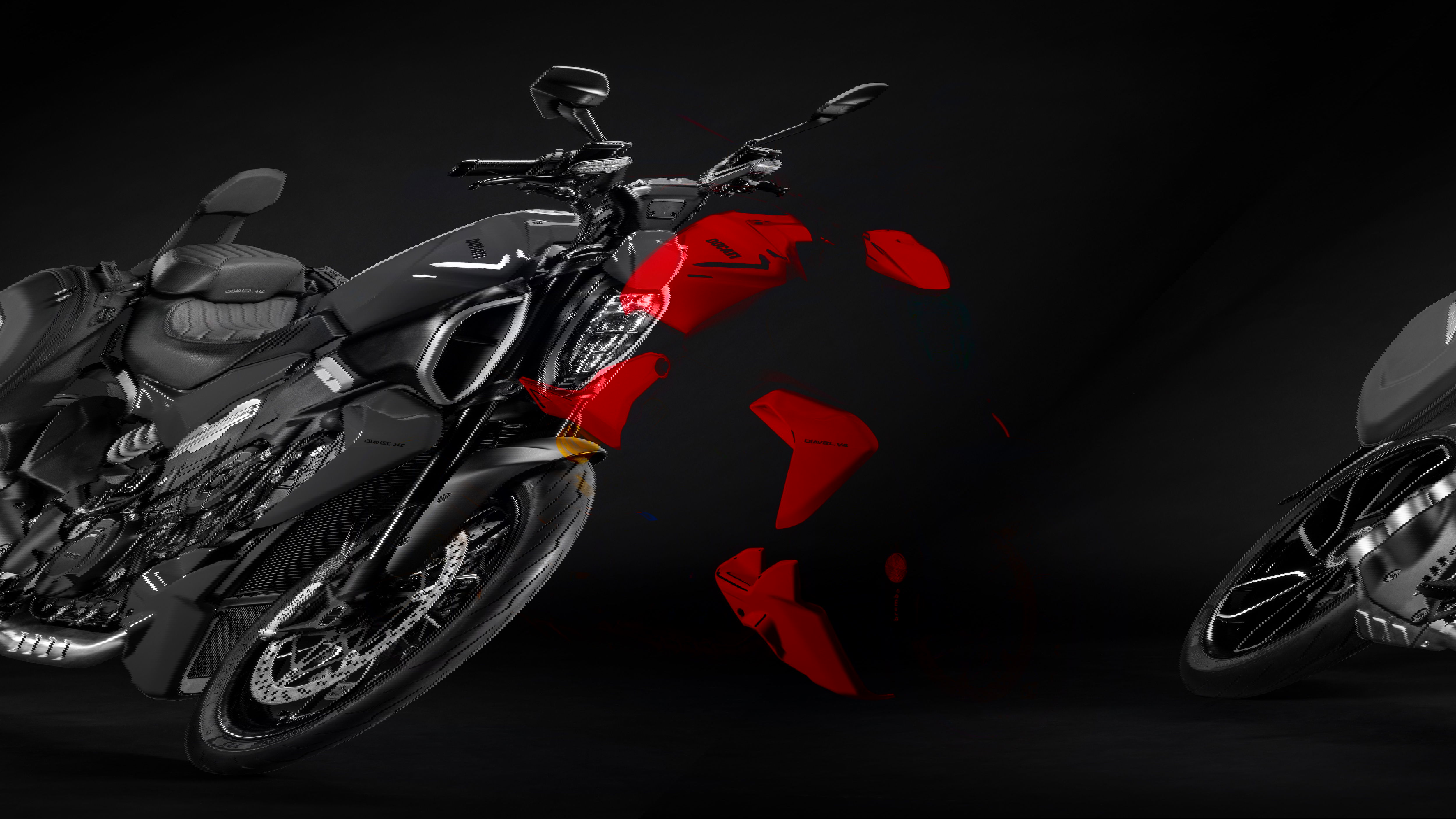 2023 Ducati Diavel V4 accessorised