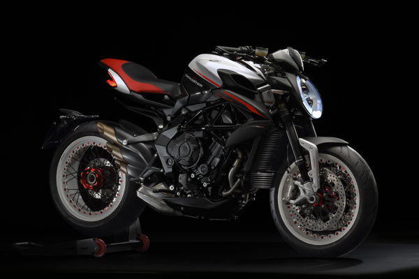 Aprilia RSV4 Factory Works kit boosts power to 215hp