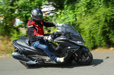 Kymco AK550