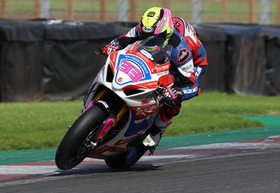 Keith Farmer - Buildbase Suzuki [credit: Ian Hopgood Photography]