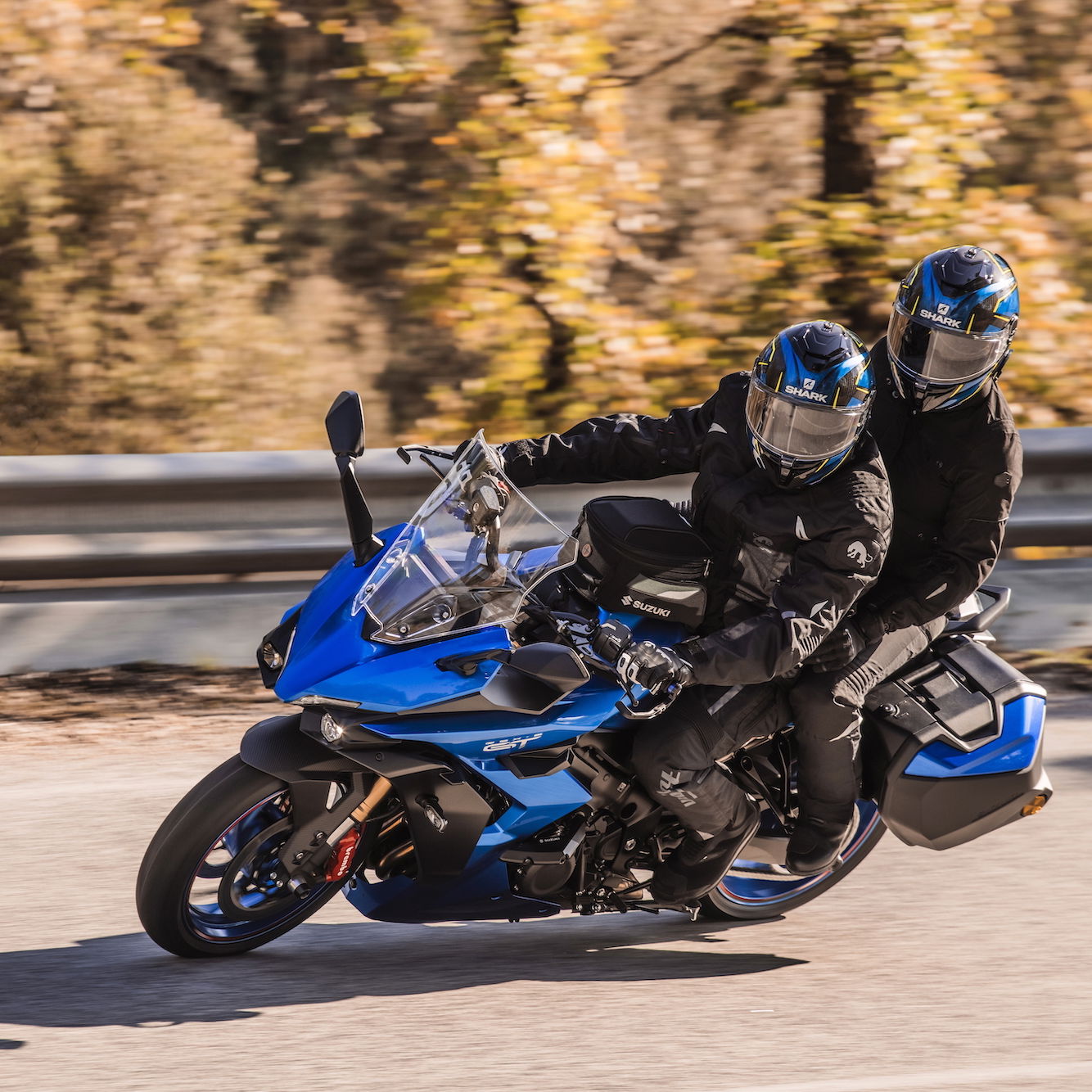 Suzuki GSX-S1000 GT - Pillion