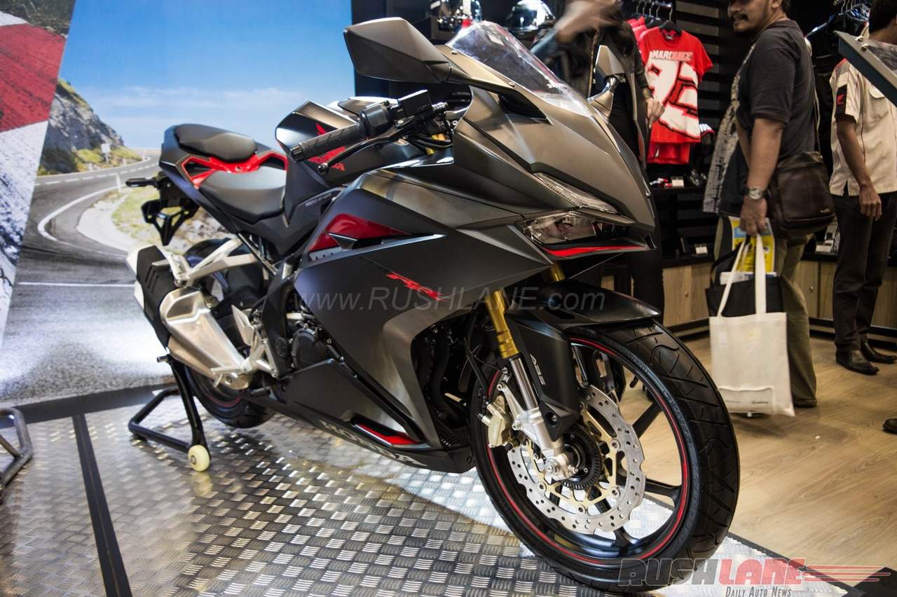 The patent images that could show Suzuki’s GSX-R250