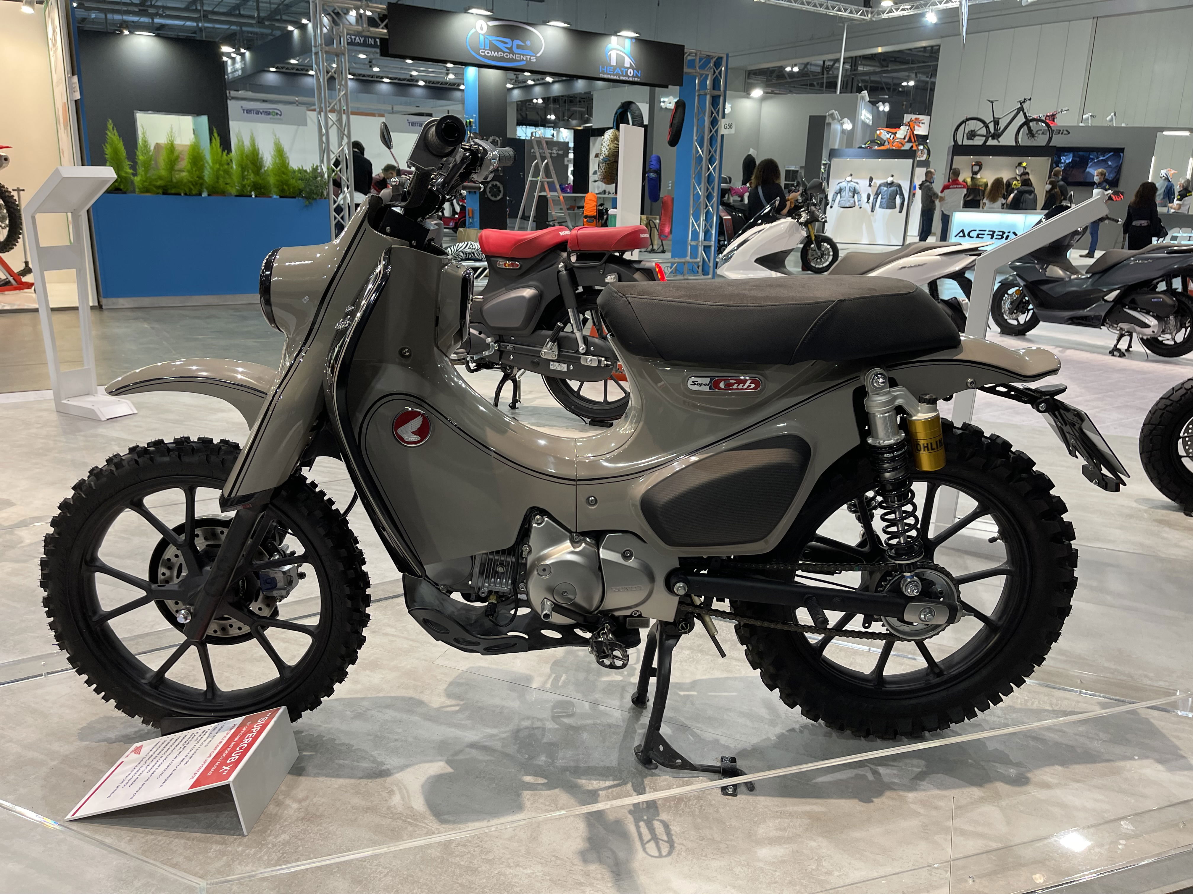 2022 Honda ADV-350 Amazing Appearance with Accesories First Look Walkaround  