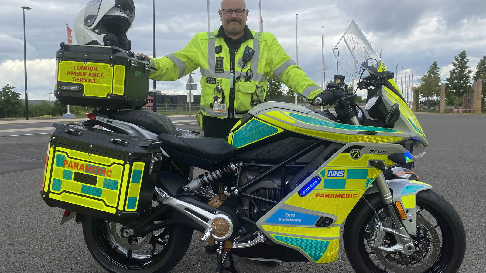 Richard Webb-Stevens with LAS Zero SR/S electric response motorcycle