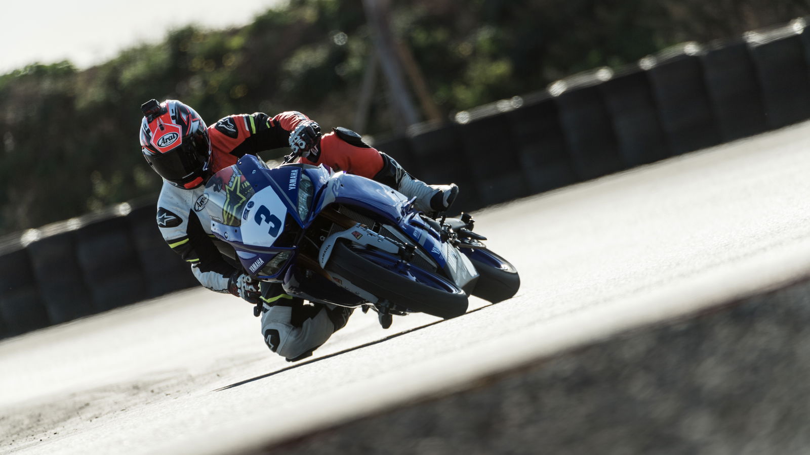 Yamaha R3 2019