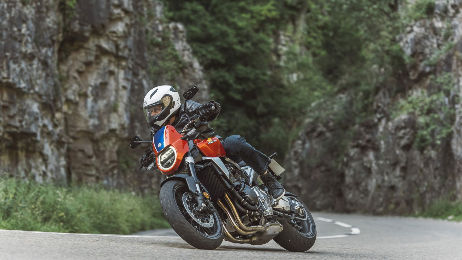 CB1000R-5Four