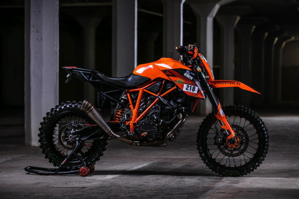 KTM-1290-SuperEnduro-R