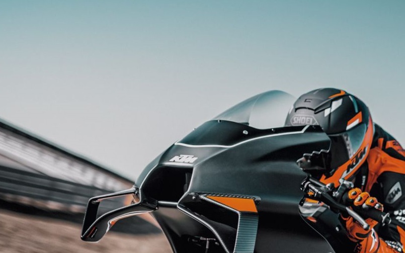 Is there a KTM RC 990 sports bike on the way next year?