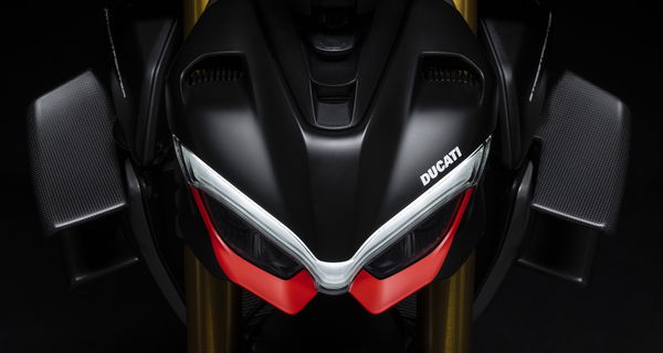 Ducati Streetfighter V4 SP2