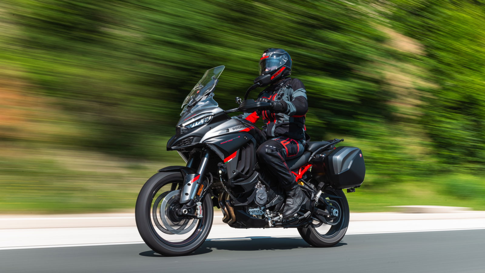Ducati Multistrada V4 S Grand Tour