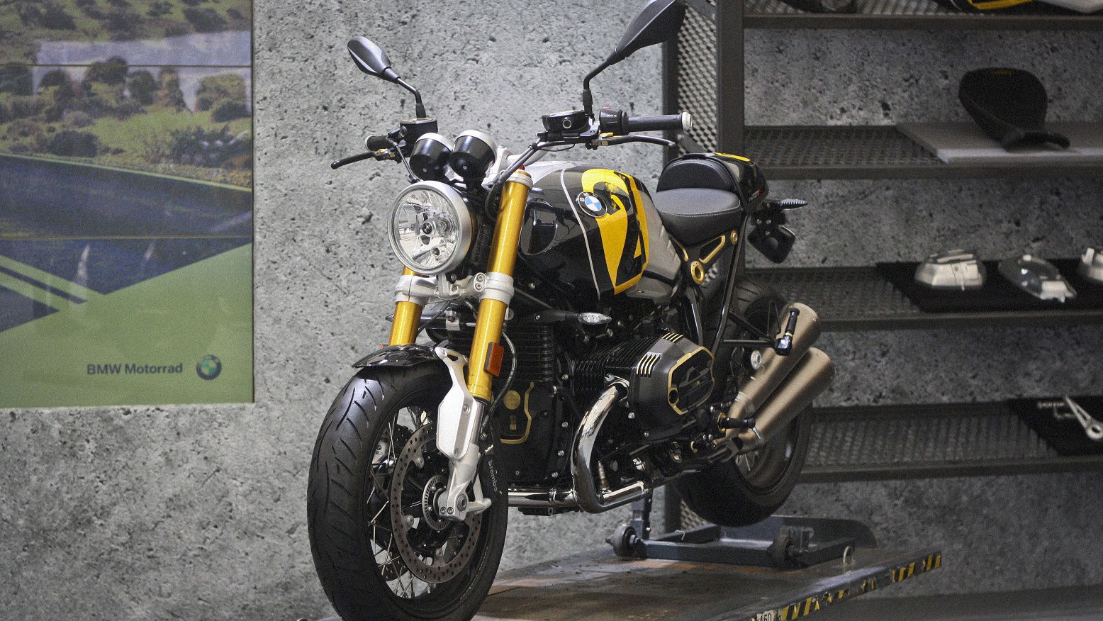 BMW R nineT Option 719