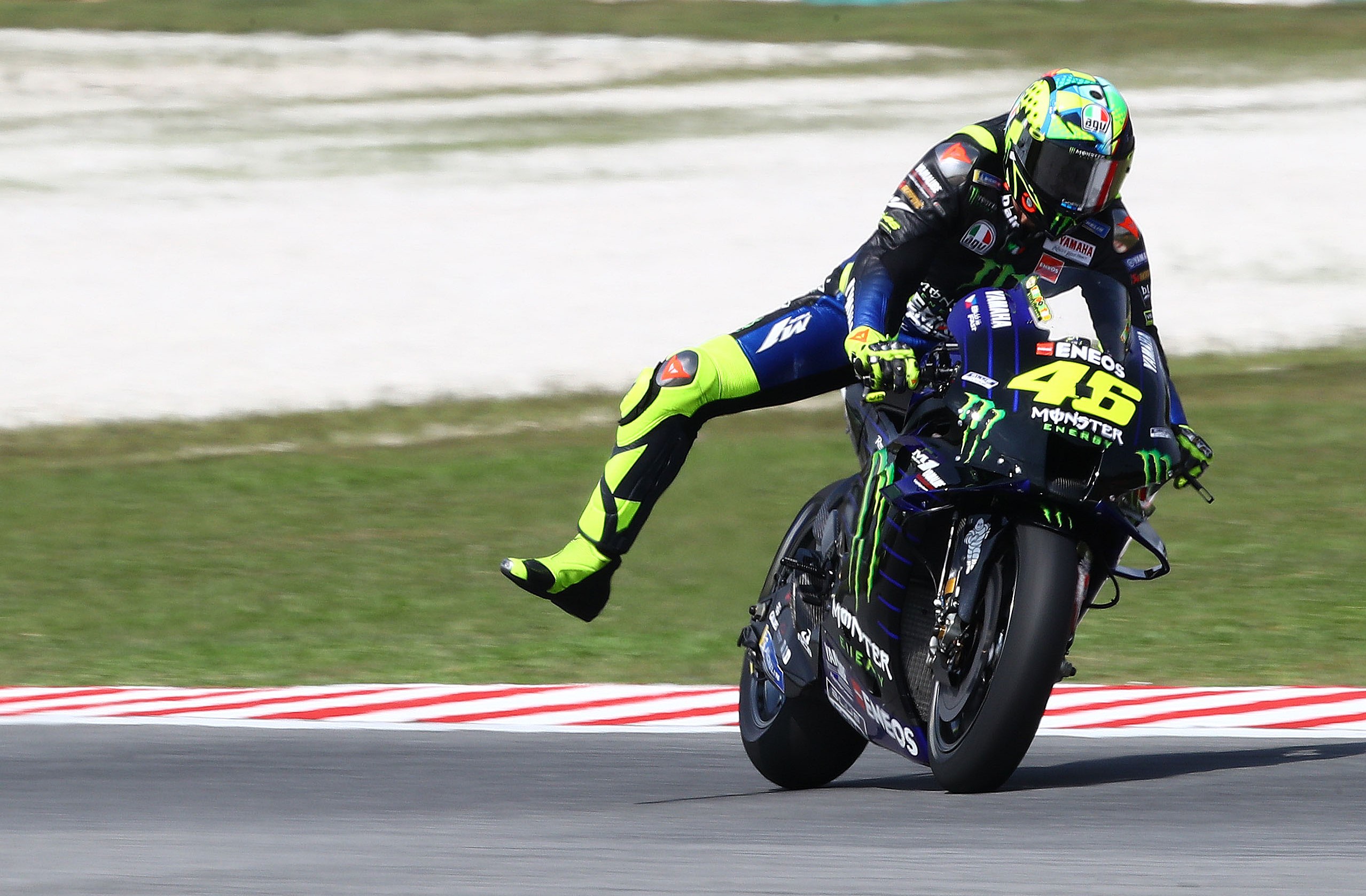 Rossi 'competitive' losing fre... | Visordown