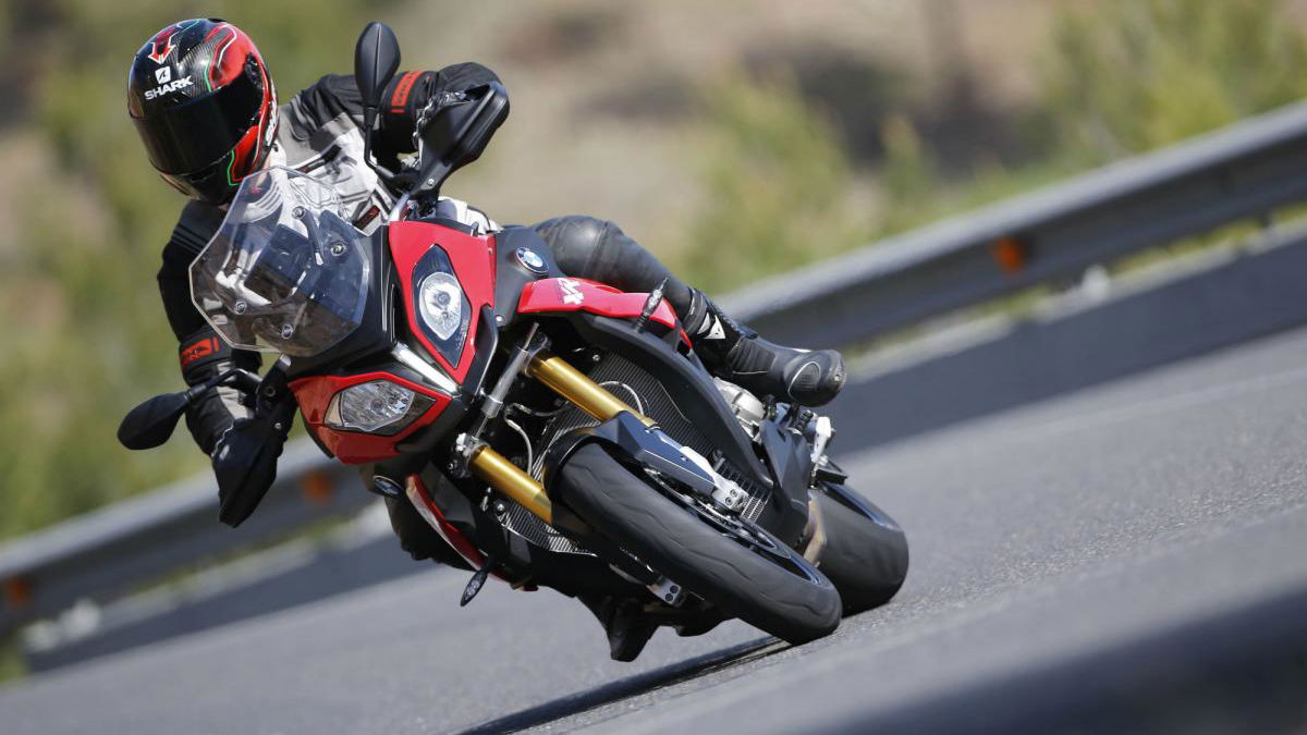 BMW S1000XR