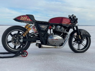 SABRE Royal Enfield 650 Interceptor Salt Racer