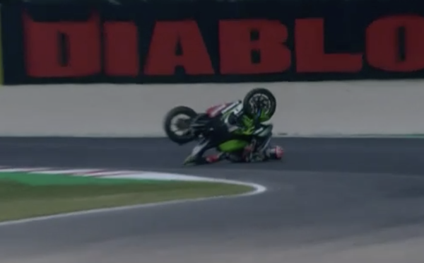 Jonathan Rea crash