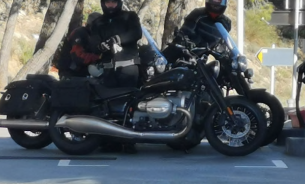 BMW R18 spy shot [Motociclismo]