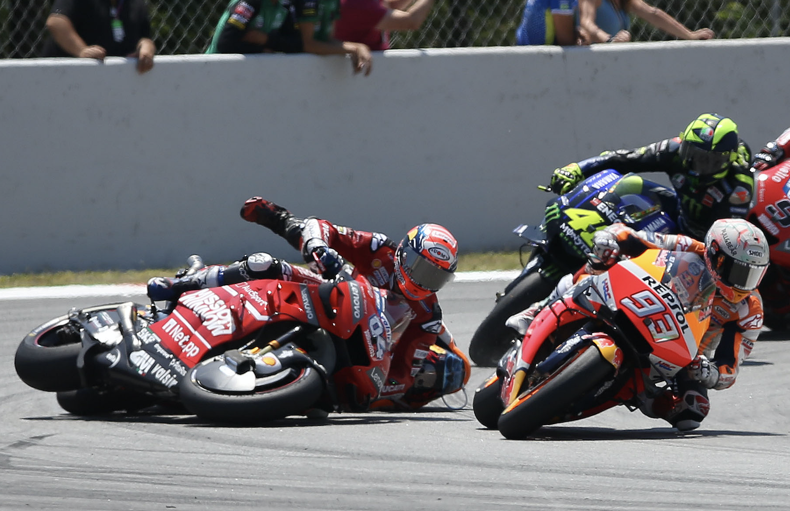 Marquez wins Catalunya MotoGP after Lorenzo takes out Dovi, Yamahas