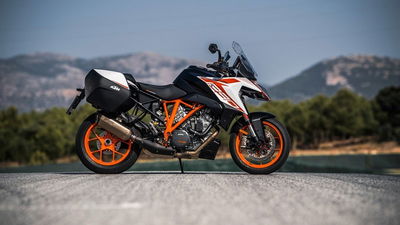 Super duke GT