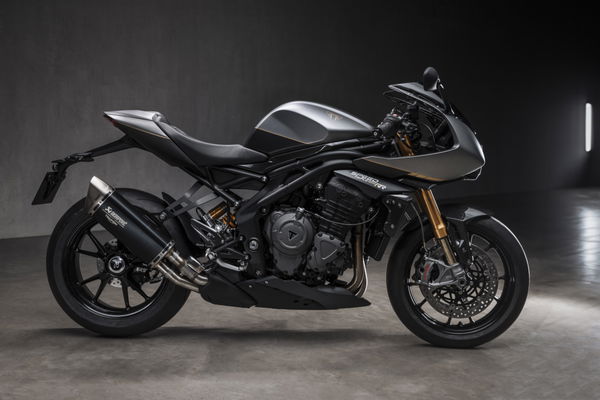 Triumph Speed Triple 1200 RR Breitling Limited Edition Announced