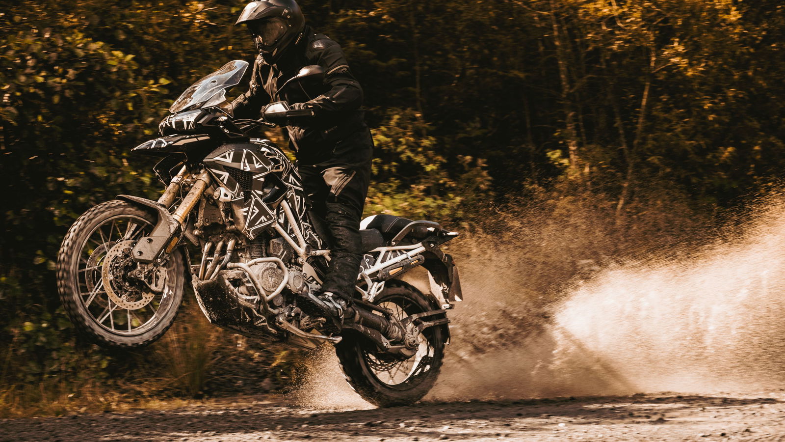 2022-Triumph_Tiger_1200