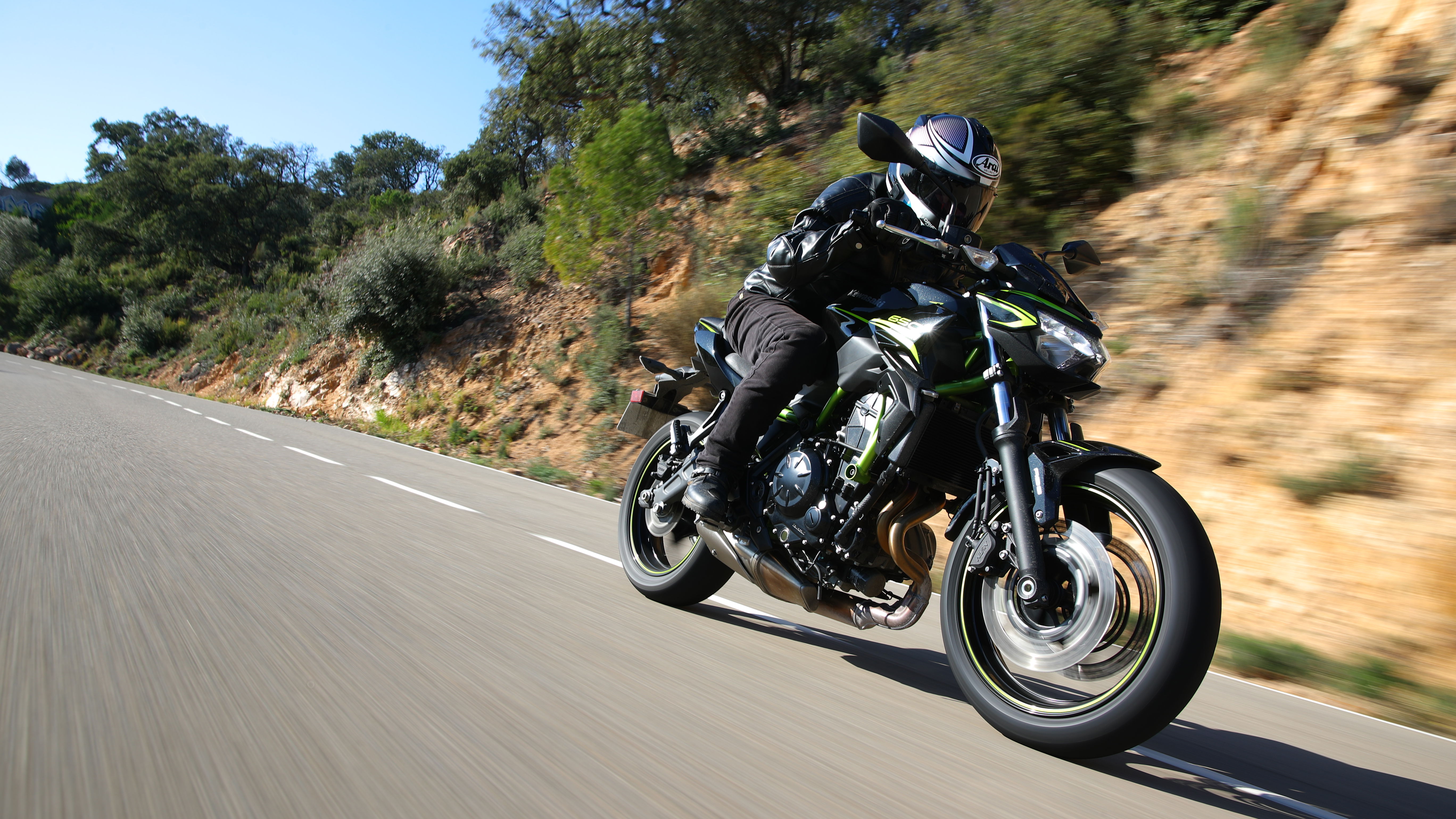 Kawasaki Z650 Visordown review