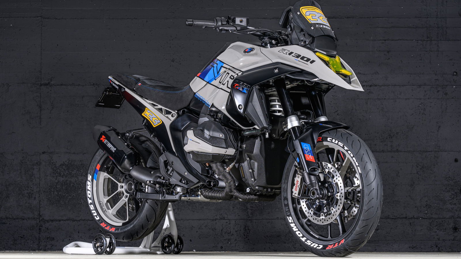 VTR-R1300-GS