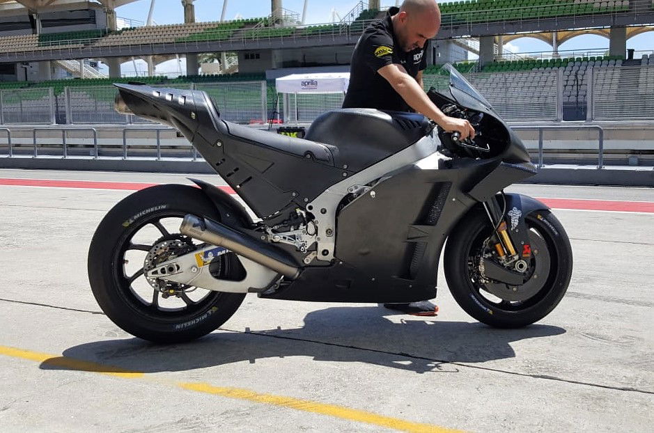 Sepang MotoGP Shakedown test - Day 3 LIVE!