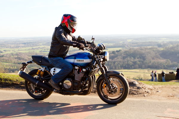 Yamaha XJR1300