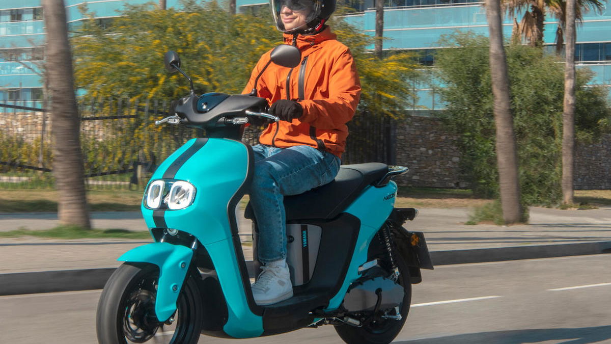 Yamaha NEO's.jpg