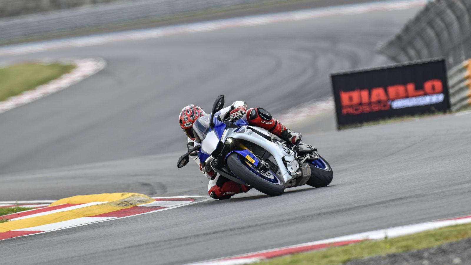 Launch test: Pirelli Diablo Rosso Corsa II
