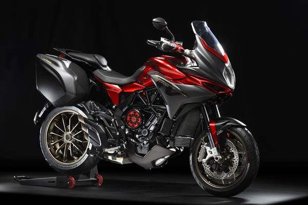 MV reveals tourer with semi-auto clutch