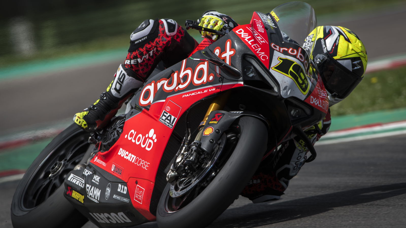 Bautista makes Imola, wet weather debut