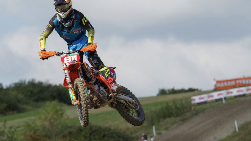 Motocross: Adam Sterry wraps up British MX2 title at Foxhills