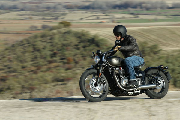 Triumph Bonneville Bobber