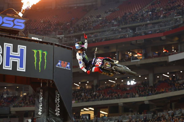 Christian Craig, 2022 Glendale Supercross. - Yamaha Racing.