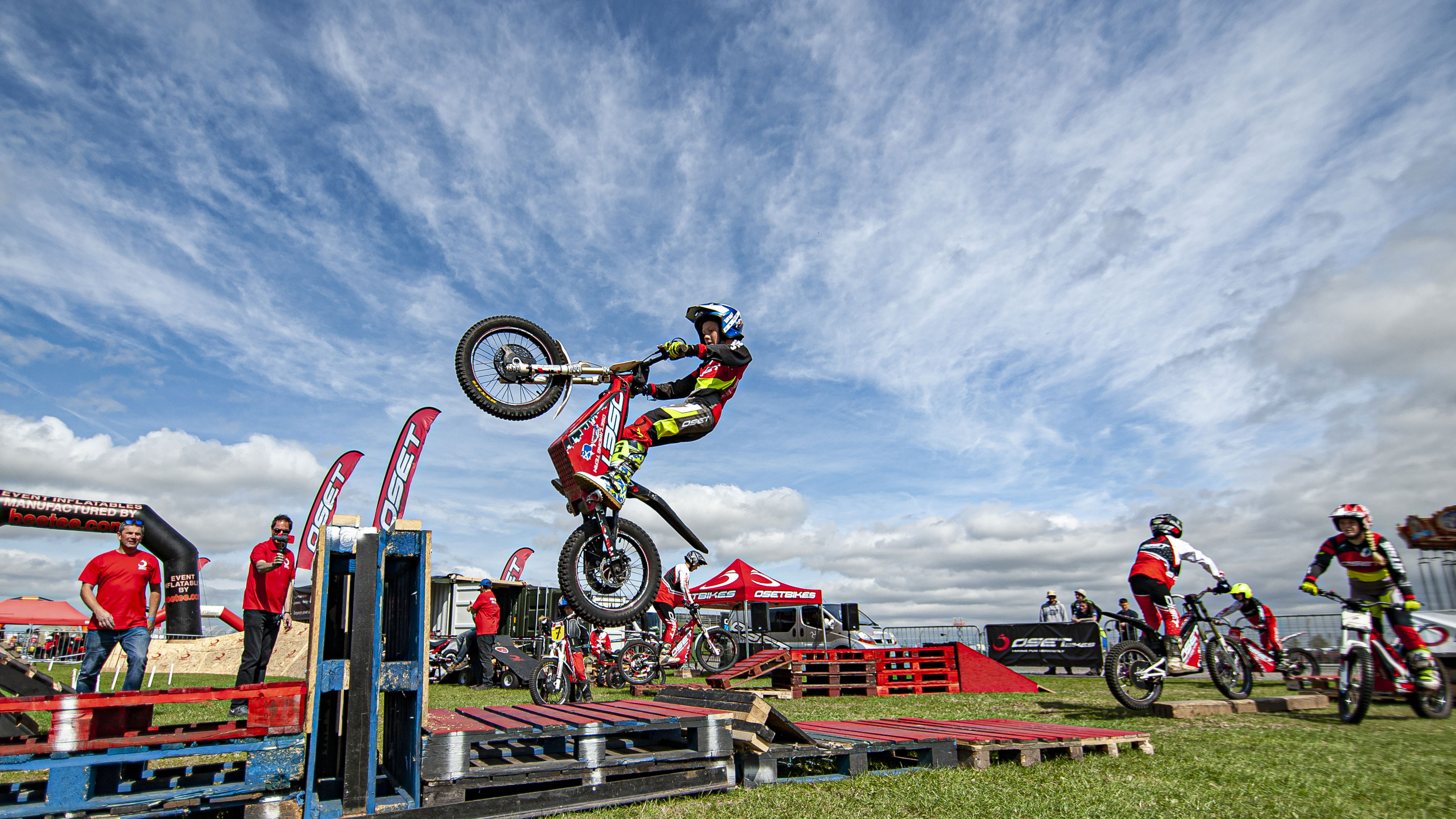 OSET British motoGP