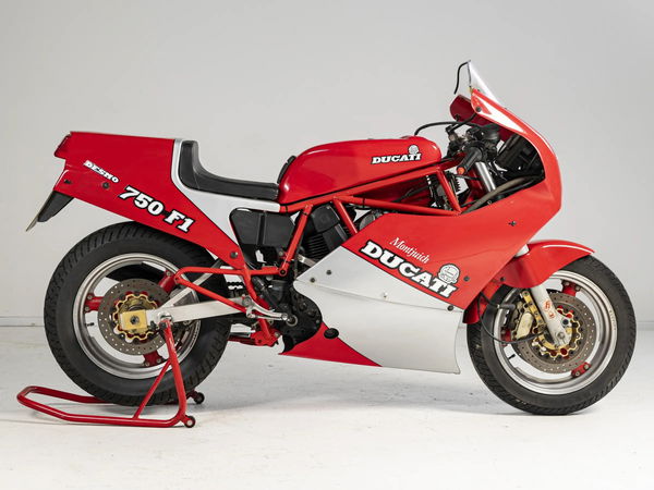 Ducati 750 F1 Montjuich 