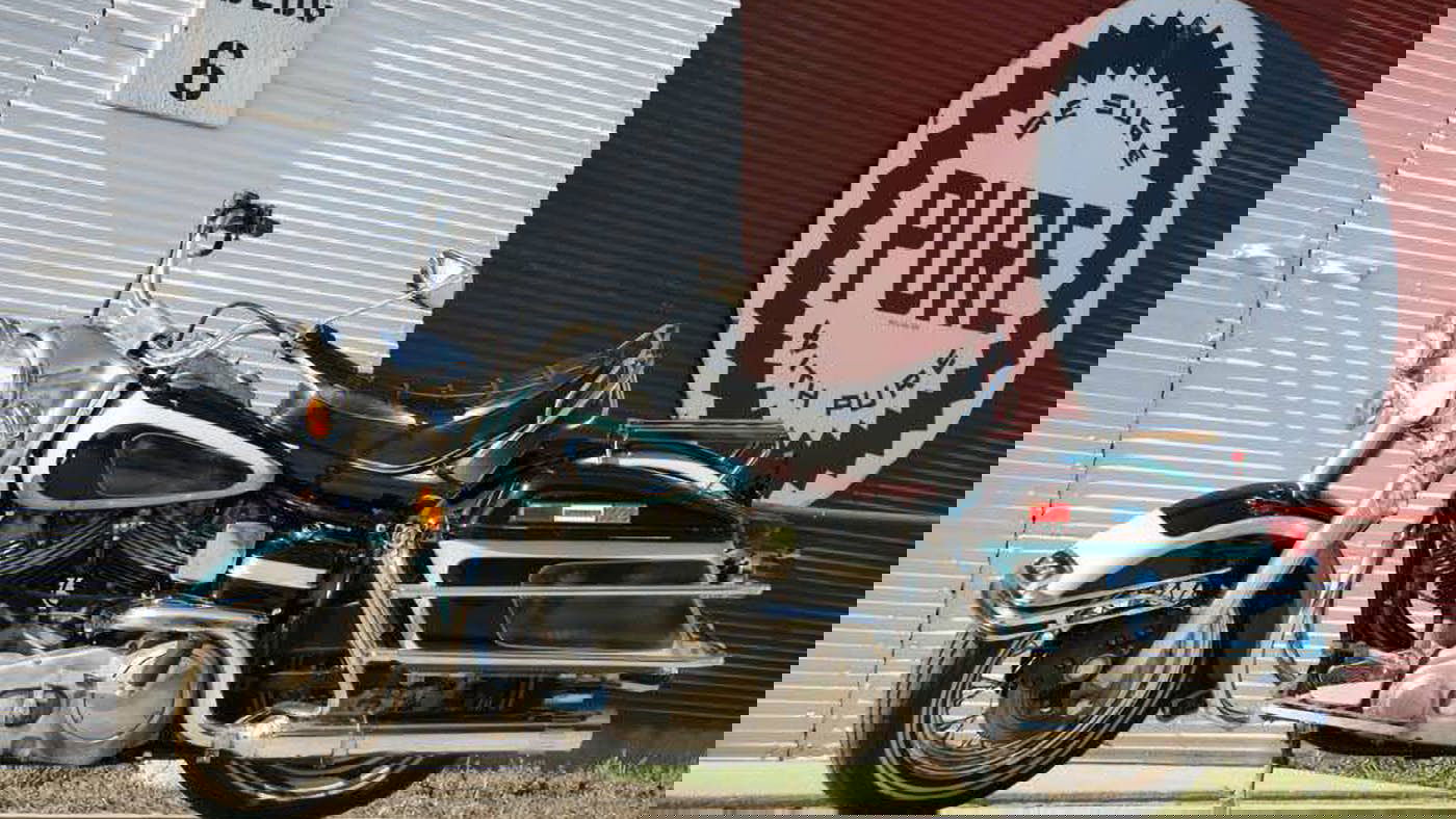 1976 Harley-Davidson FLH 1200 Electra Glide Elvis Presley