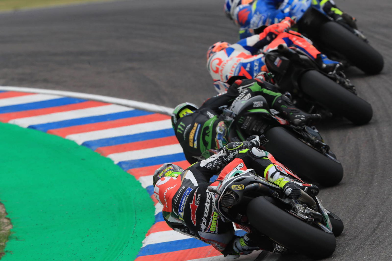 Aprilia 'not targeting' satellite team, Suzuki 'discussing'