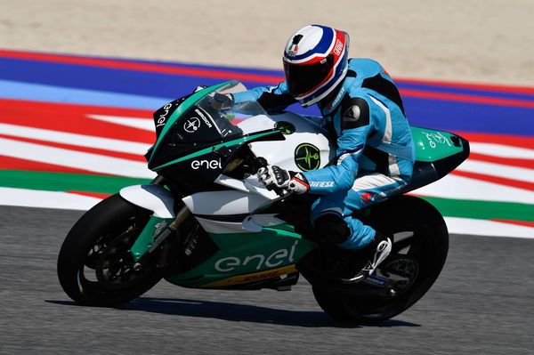 Can Oncu to make Moto3 history in Valencia